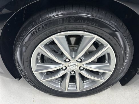 Used 2016 INFINITI Q50 3.0t Premium w/ Driver Assistance Package AWD/4WD image 15