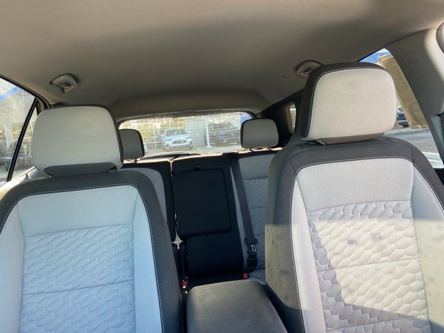 Used 2020 Chevrolet Equinox LS FWD image 21