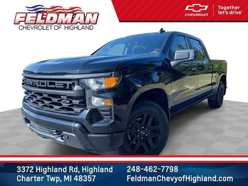 Used 2023 Chevrolet Silverado 1500 Custom w/ LPO, Dark Essentials Package image 1