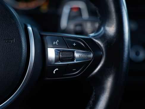 Used 2015 BMW M235i Coupe image 32