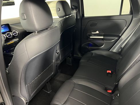 New 2025 Mercedes-Benz GLA 250 4MATIC image 21