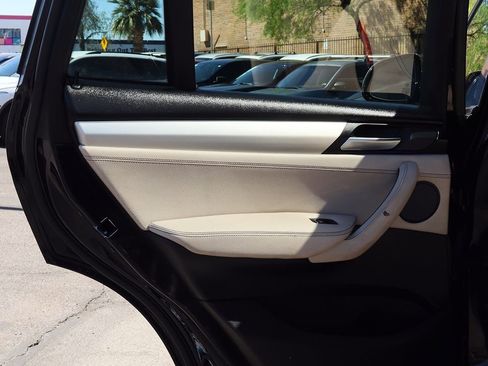 Used 2018 BMW X4 M40i image 30