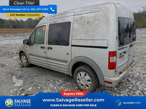 Used 2010 Ford Transit Connect XLT image 3
