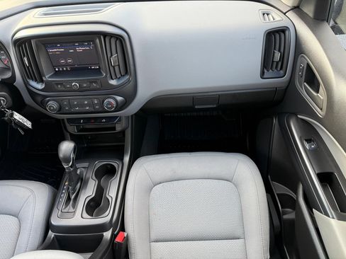 Used 2022 Chevrolet Colorado W/T image 23