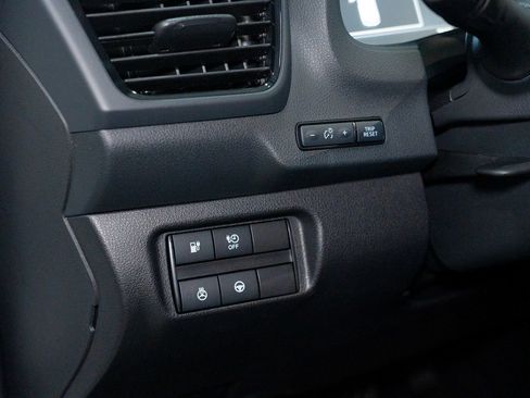 Used 2025 Nissan Leaf SV Plus image 16