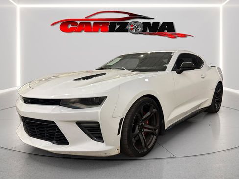 Used 2018 Chevrolet Camaro SS image 4
