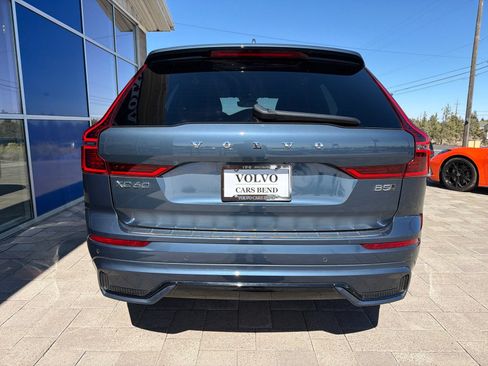 Used 2026 Volvo XC60 B5 Plus AWD/4WD image 6