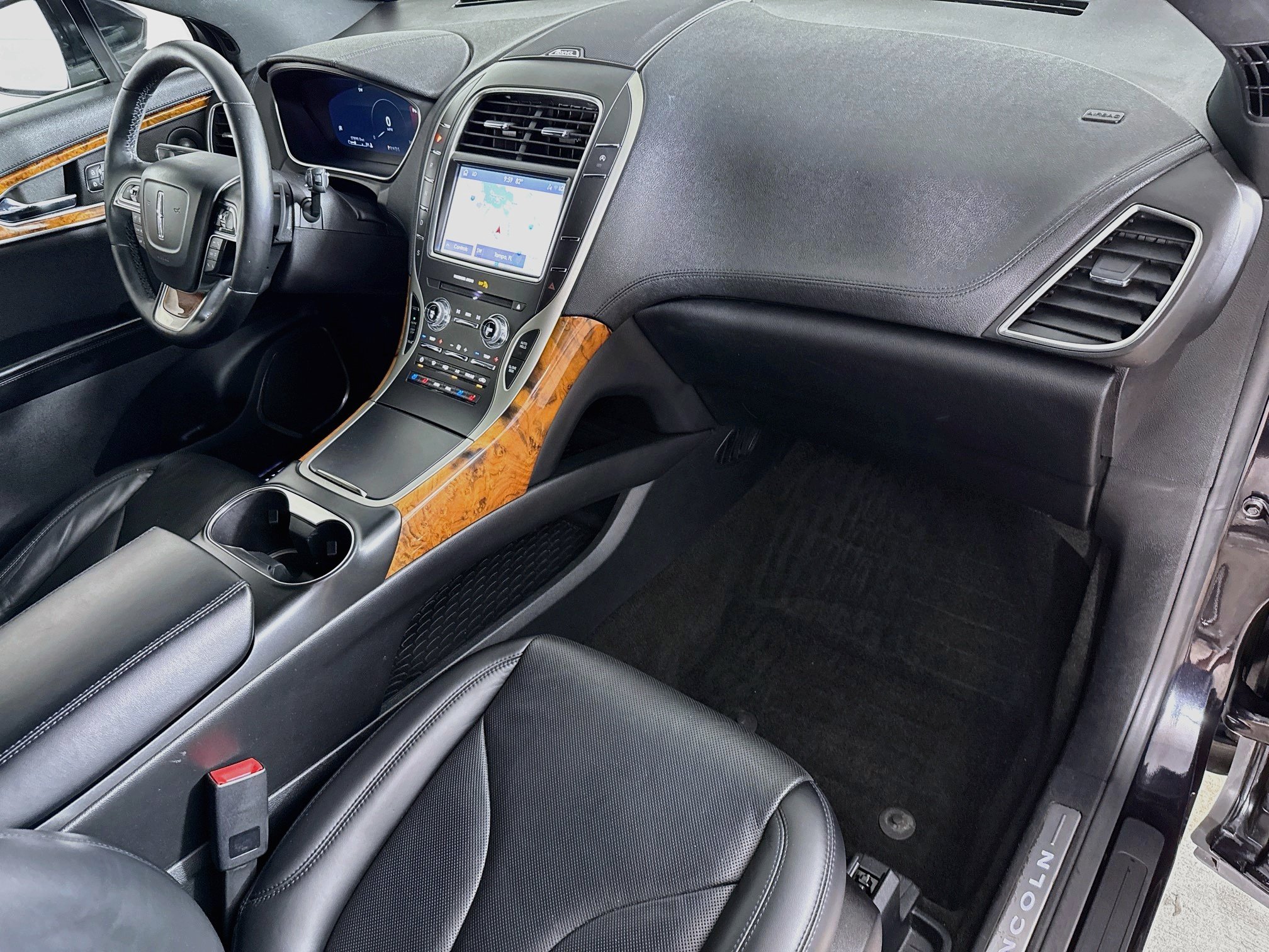 Used 2020 Lincoln Nautilus Reserve AWD/4WD image 38
