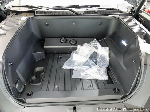 New 2026 GMC Sierra EV Elevation w/ Premium Package image 20