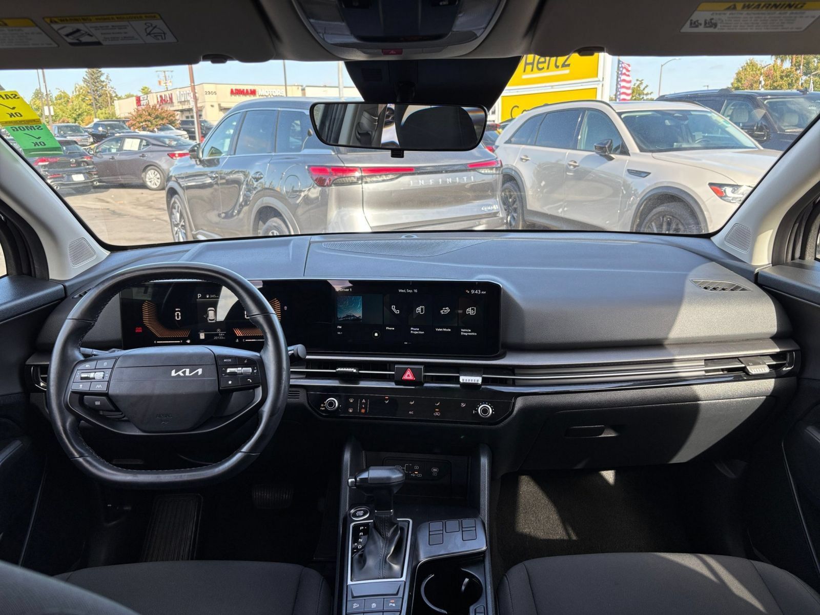 Used 2026 Kia Sportage LX FWD image 32