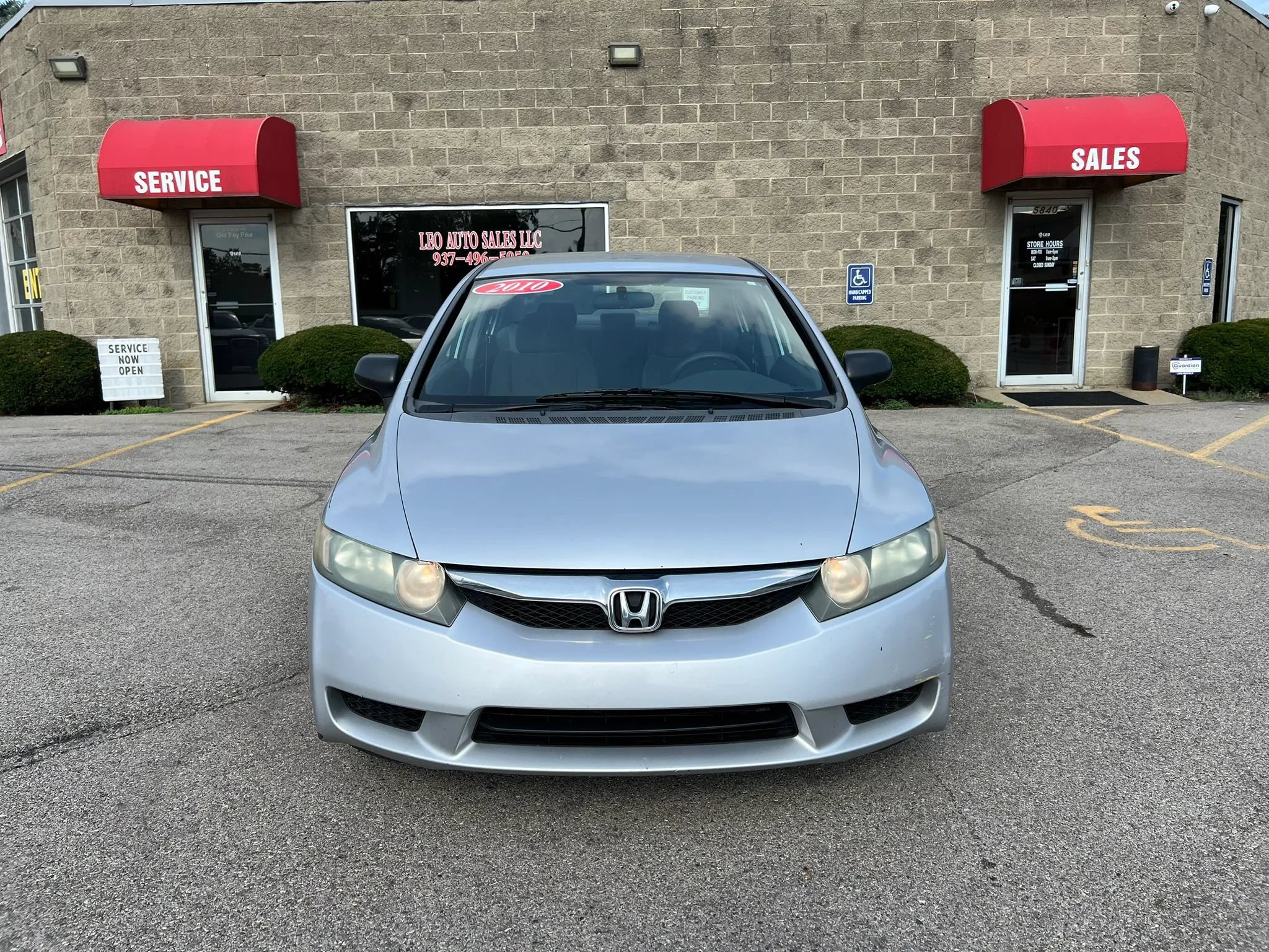Used 2010 Honda Civic DX-VP image 2