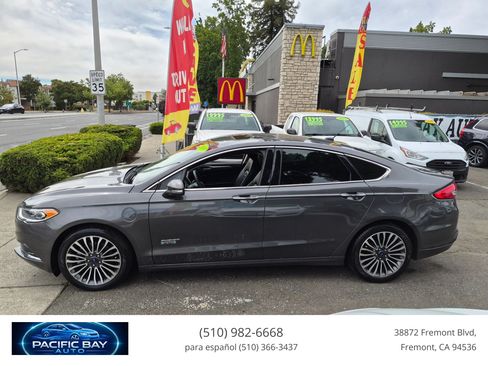 Used 2018 Ford Fusion Energi SE FWD image 4