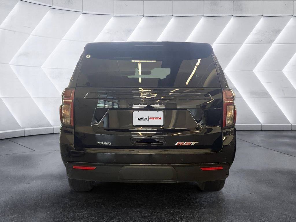 Used 2023 Chevrolet Tahoe RST AWD/4WD image 5