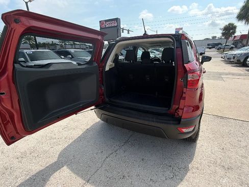 Used 2018 Ford EcoSport SE FWD image 19