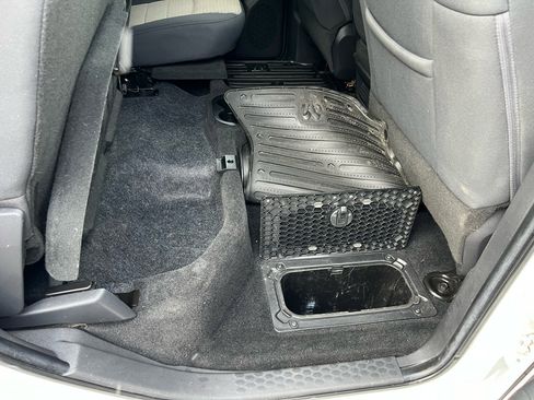 Used 2012 RAM 2500 SLT w/ Protection Group image 12