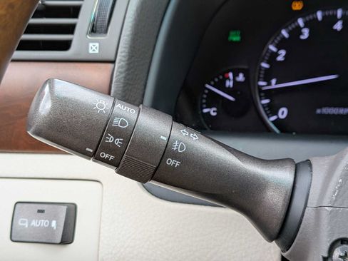 Used 2012 Lexus LS 460 AWD image 25