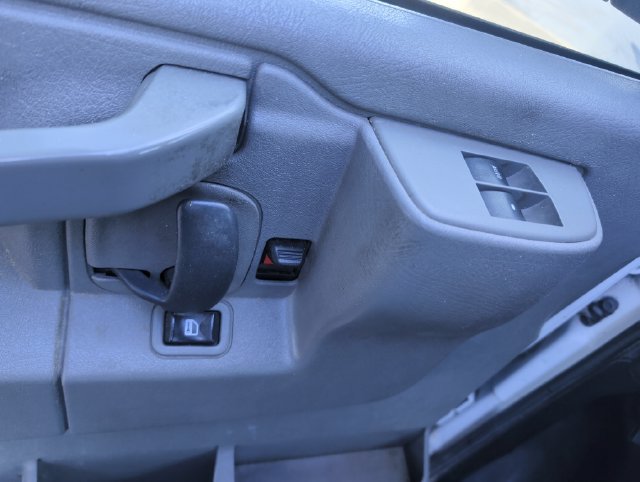 Used 2016 Chevrolet Express 2500 RWD image 12