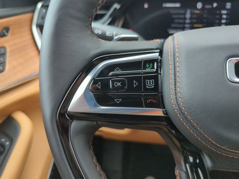 New 2026 Jeep Grand Cherokee L Summit w/ Advanced Protech Group IV image 23