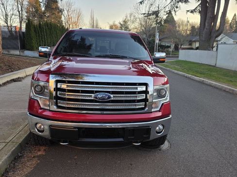 Used 2013 Ford F150 Lariat w/ Luxury Equipment Group image 2