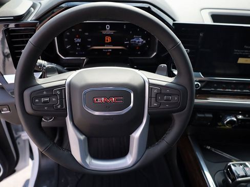 New 2026 GMC Sierra 1500 Elevation w/ Elevation Premium Package image 13