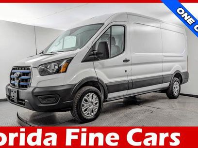 Used 2022 Ford E-Transit Medium Roof