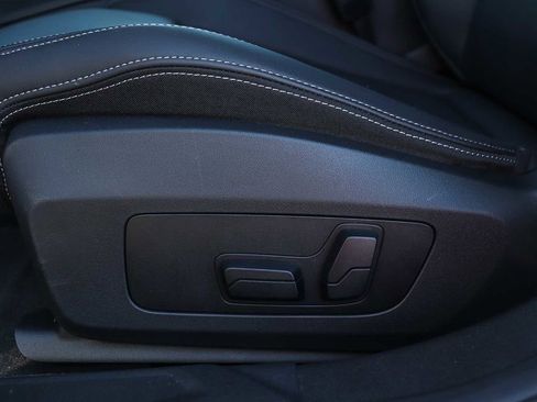 Used 2025 BMW 228i xDrive w/ Premium Package image 19