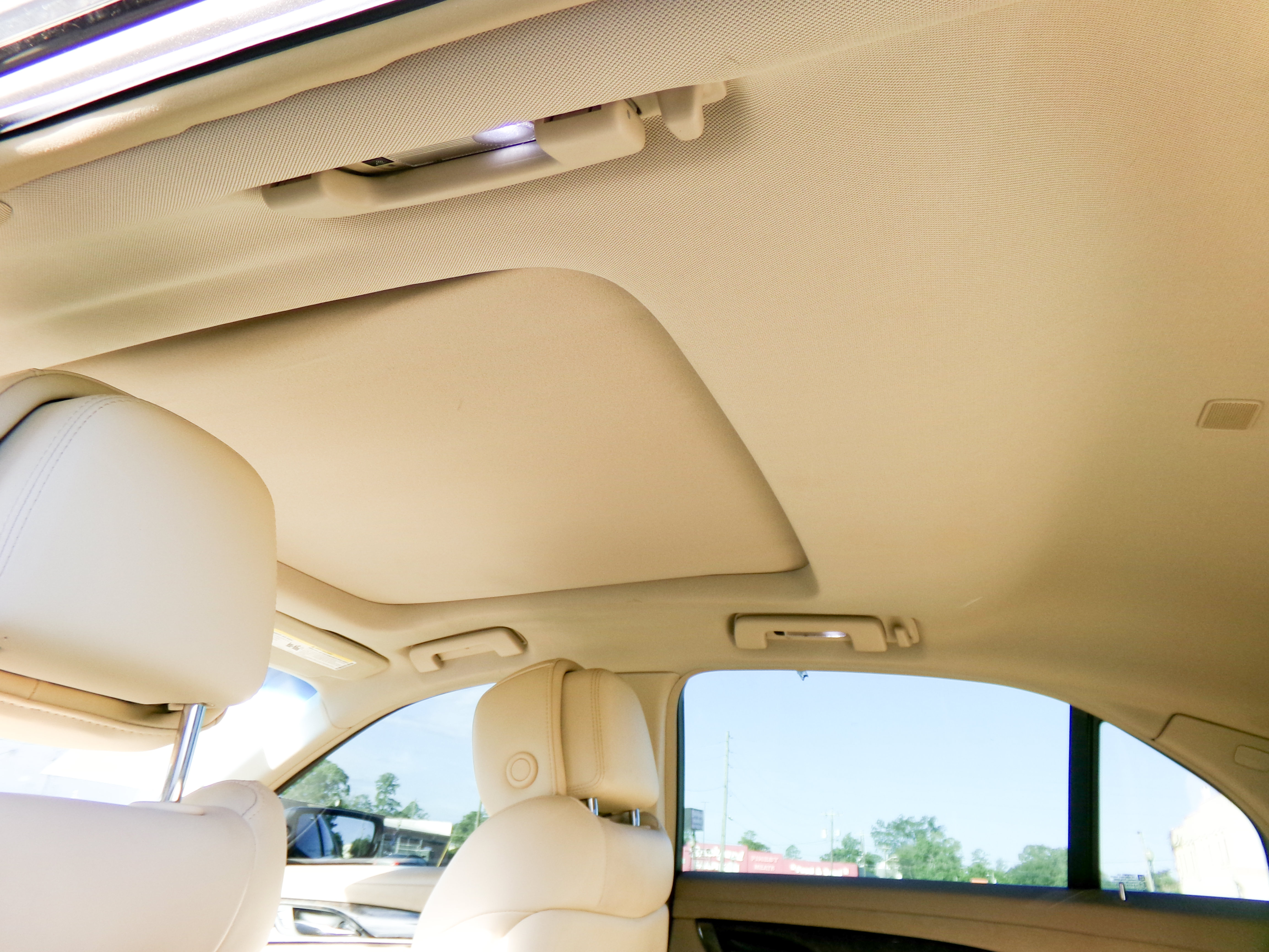 Used 2014 Cadillac CTS Luxury RWD image 3