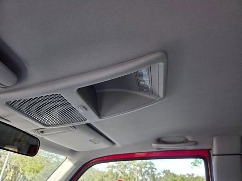 Used 2005 Honda Element EX image 21