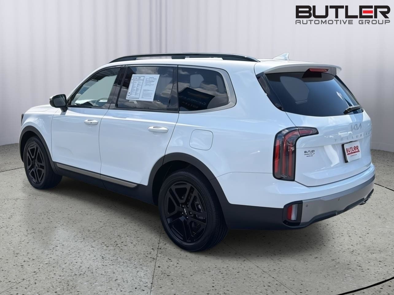 Used 2023 Kia Telluride EX X-Line AWD/4WD image 5