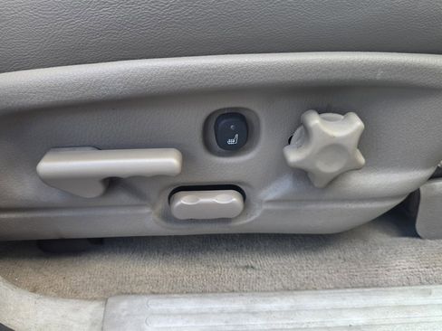 Used 2003 Ford Explorer Eddie Bauer RWD image 30