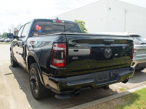 Used 2020 RAM 1500 Limited w/ Black Appearance Package AWD/4WD image 4