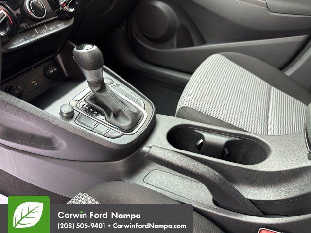 Used 2022 Hyundai Kona SE AWD/4WD image 22