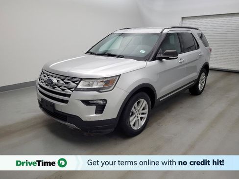 Used 2019 Ford Explorer XLT w/ Equipment Group 202A FWD image 1
