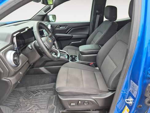 Used 2023 Chevrolet Colorado LT w/ LT Convenience Package II AWD/4WD image 22