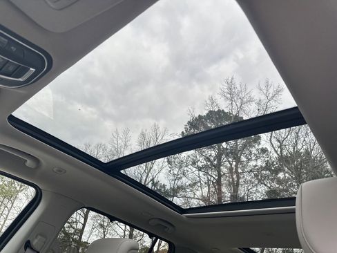 Used 2024 Jeep Wagoneer Series III w/ Premium Group I image 34