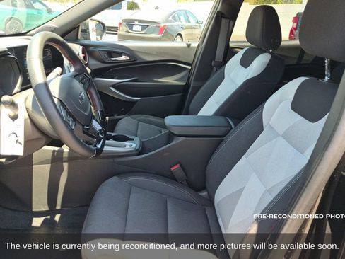 Used 2026 Chevrolet Trax RS w/ Driver Confidence Package FWD image 11