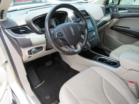 Used 2017 Lincoln MKC Reserve FWD image 15