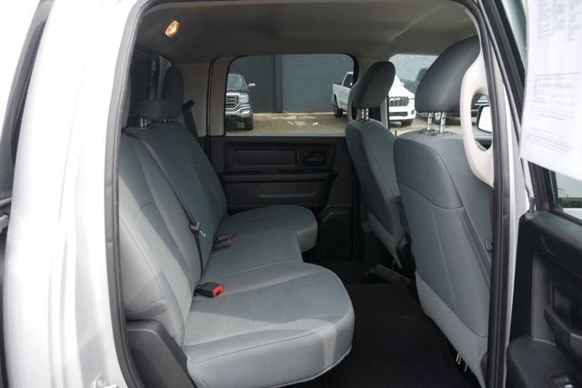 Used 2017 RAM 1500 Express AWD/4WD image 24
