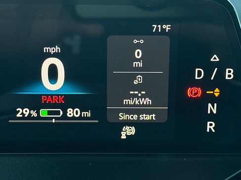 New 2026 Volkswagen ID.4 Pro RWD image 28