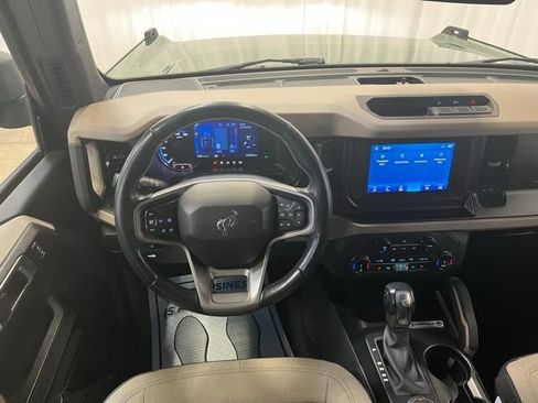 Used 2022 Ford Bronco Big Bend image 18