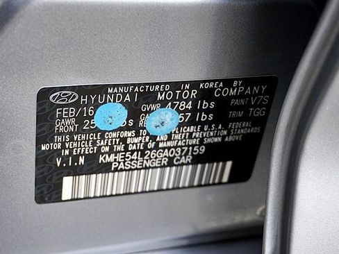 Used 2016 Hyundai Sonata Limited FWD image 33