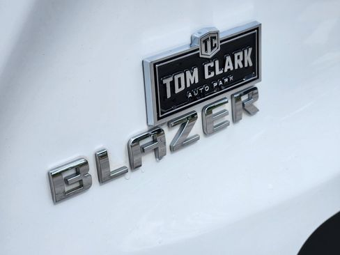Used 2020 Chevrolet Blazer LT FWD image 27