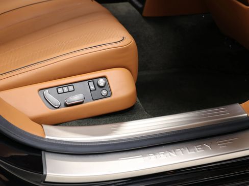 Used 2015 Bentley Flying Spur V8 AWD/4WD image 60