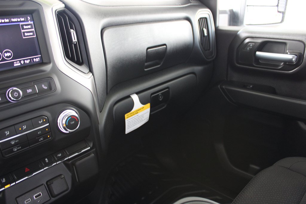 Used 2026 GMC Sierra 2500 Pro w/ Convenience Package RWD image 37