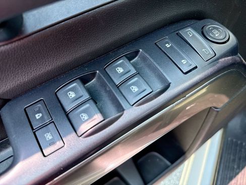 Used 2018 Chevrolet Silverado 1500 LT w/ All Star Edition RWD image 13
