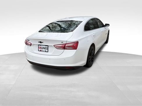 Used 2024 Chevrolet Malibu LT w/ Midnight Edition FWD image 10