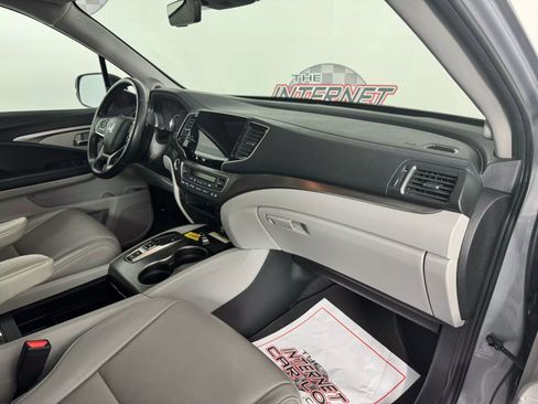 Used 2021 Honda Pilot Special Edition image 12