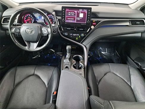 Used 2023 Toyota Camry XSE image 15