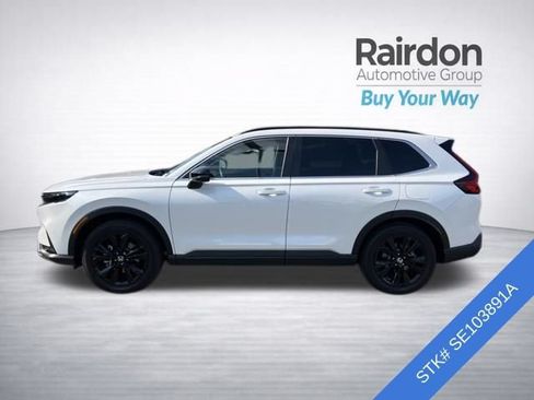 Used 2025 Honda CR-V Sport Touring image 4
