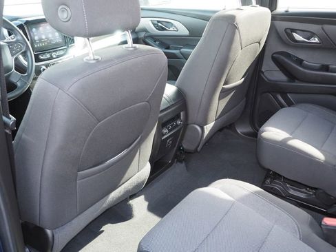 Used 2023 Chevrolet Traverse LT AWD/4WD image 16